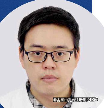 李伟